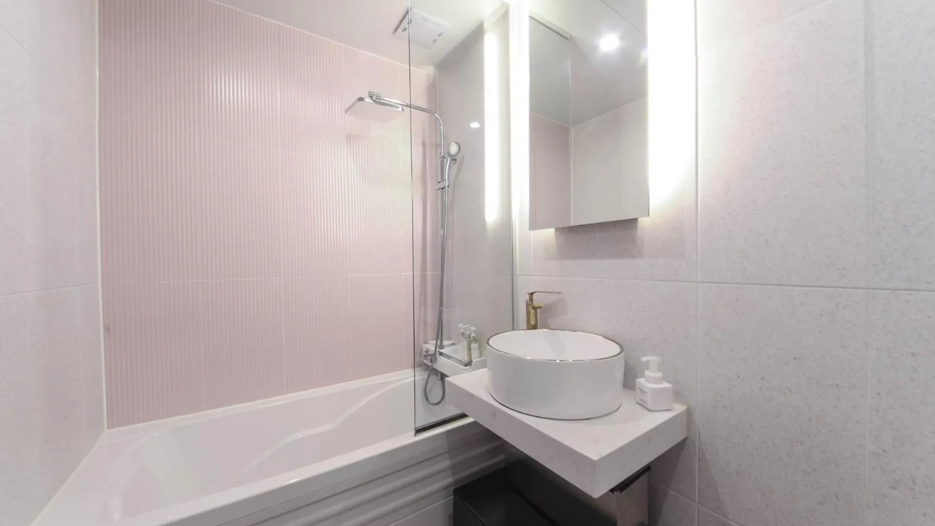 Nd 1226 Hotel Busan